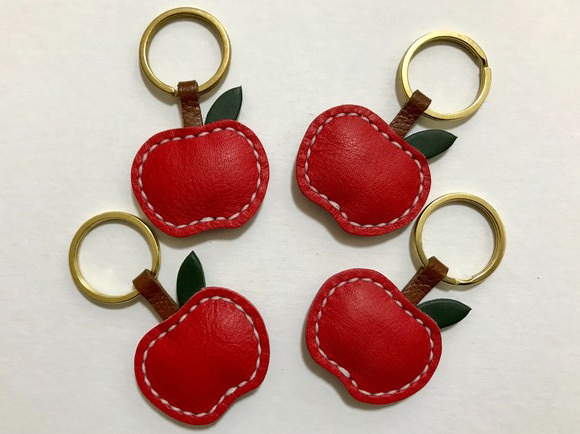 林檎のキーホルダー